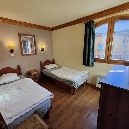 Confortable A Val Thorens, 50m Des Pistes, 8 Pers., Cheminee, Parking, Local A Skis - Fr-1-637-80 شقة فال تورُن